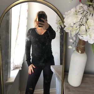 Black v neck sweater xs